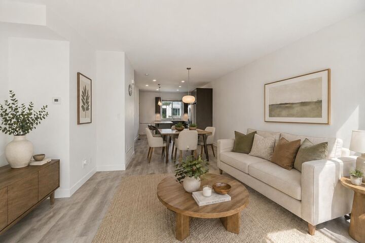 34248 King Road 59 — photo 1