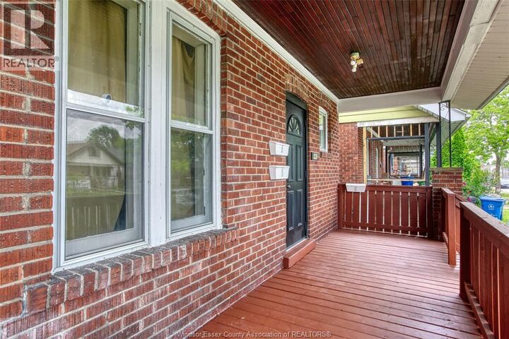 Property Photo:  1453 Marentette Upper  ON N8X 4E2 