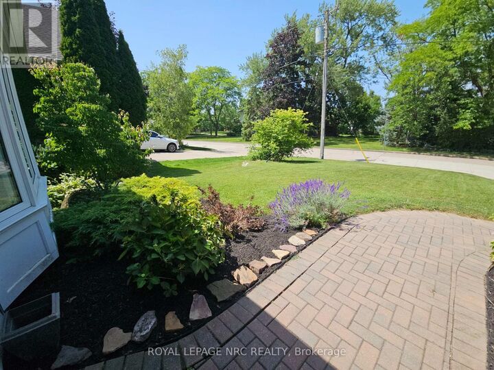Property Photo:  192 Woodside Drive  ON L2T 1X6 