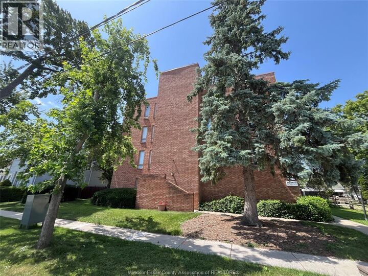 Property Photo:  26 Alice Street North 405  ON N8M 1C9 