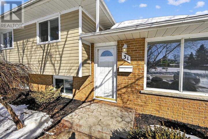 Property Photo: 31 Vanier Drive ON K6V 3J6