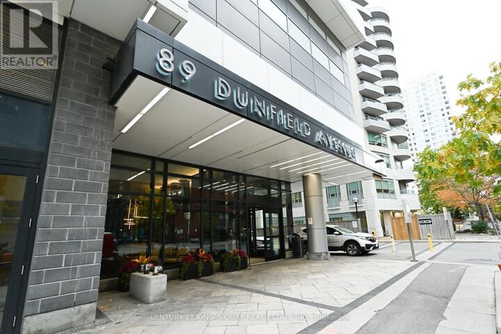 Property Photo:  89 Dunfield Avenue 3106  ON M4S 0A4 