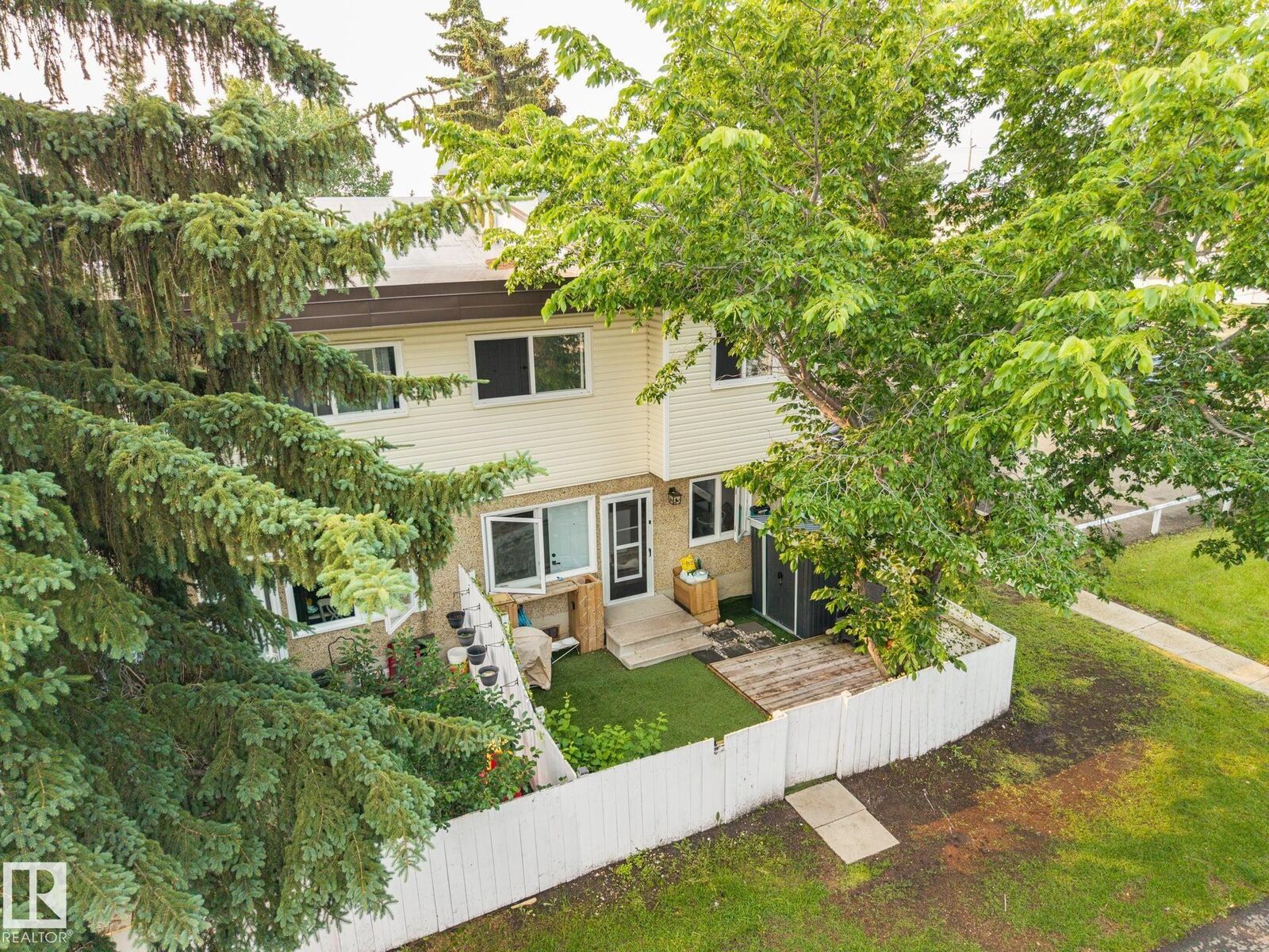 Property Photo:  16428 109 Street NW 105  AB T5X 2T4 