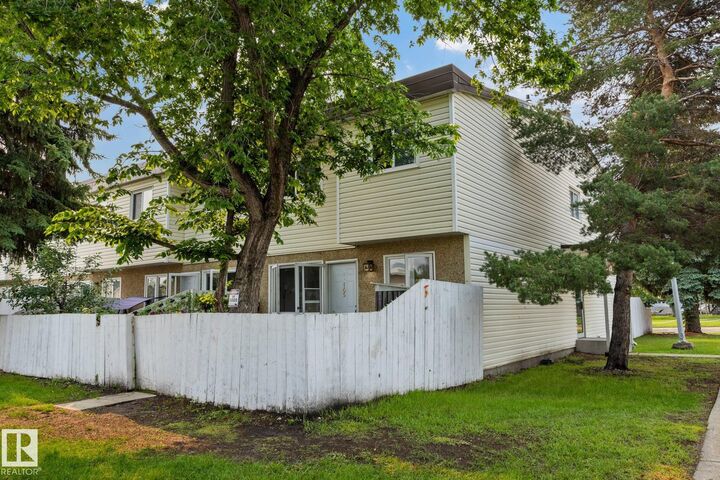 16428 109 Street NW 105 — photo 1