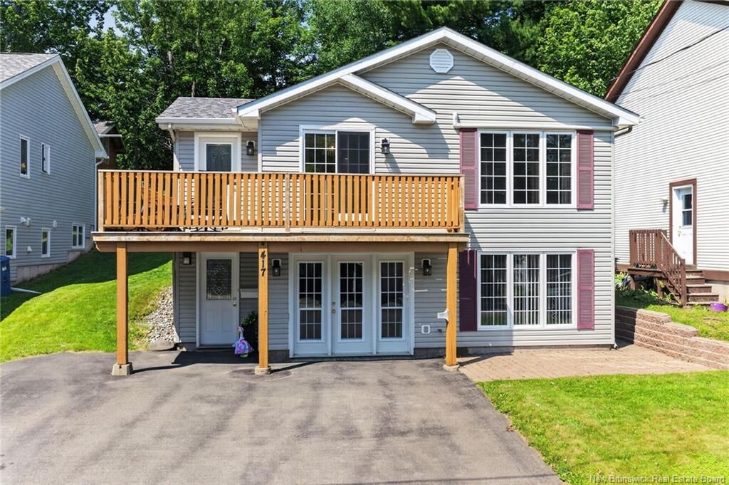 Property Photo: 417 Wedgewood Avenue NB E1B 2E5