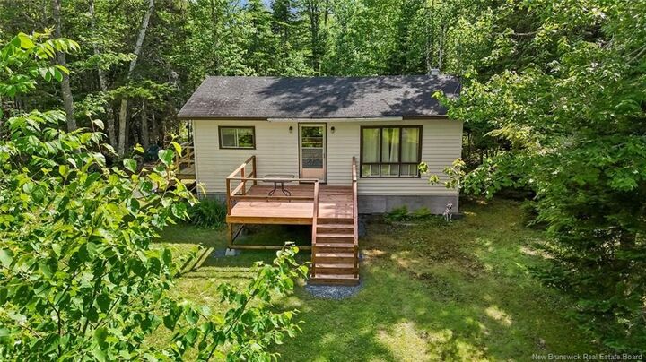10 Annie Lane — photo 1