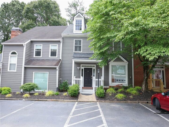 Property Photo: 45 Nesbit Place 45 GA 30022