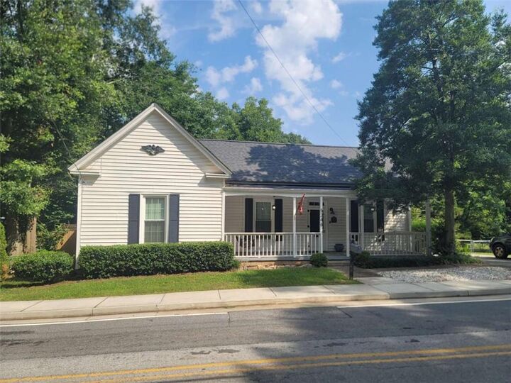 Property Photo: 5246 W Mountain Street W GA 30083