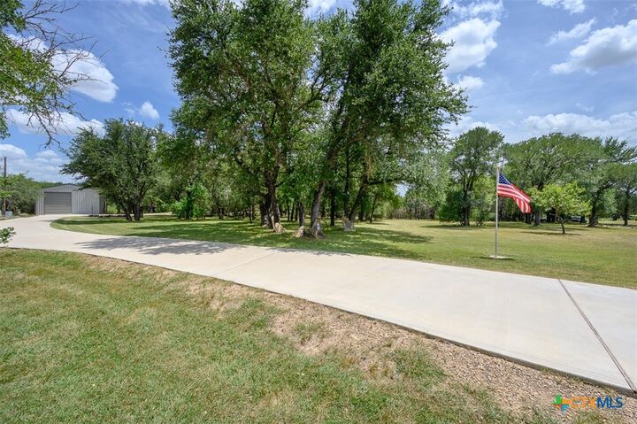 Property Photo:  299 White Oak Drive  TX 76549 