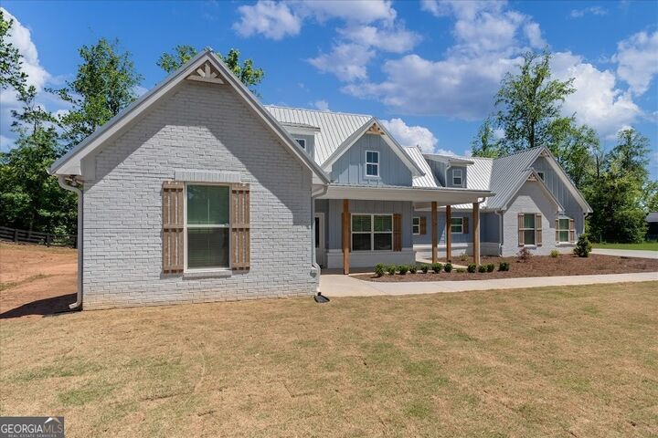 Property Photo: 1488 Morgan Road GA 30110