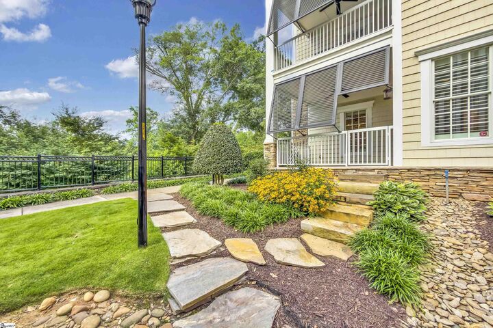 Property Photo:  164 Ridgeland Drive Unit 101  SC 29601 