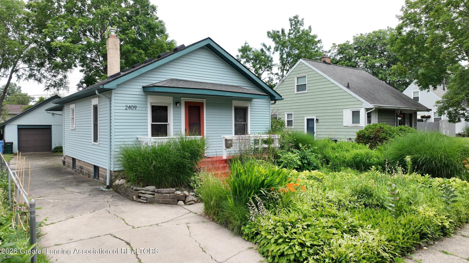Property Photo: 2409 Alpha Street MI 48910