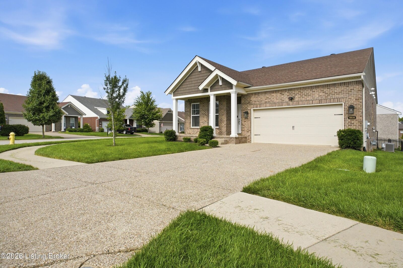 Property Photo:  8816 Sanctuary Ln  KY 40291 