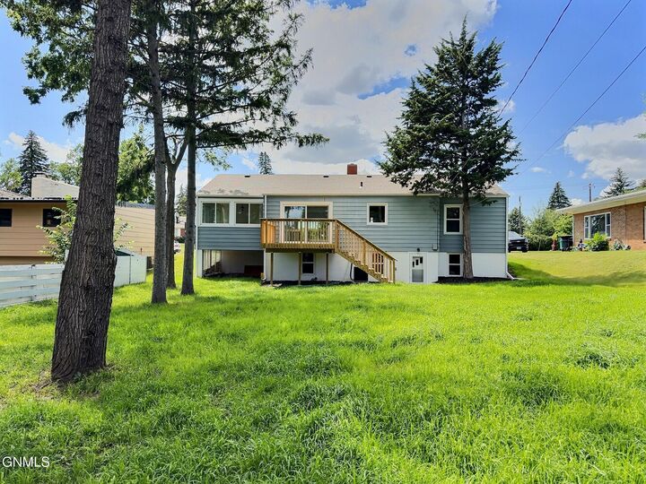 Property Photo: 1023 Mandan Street ND 58501