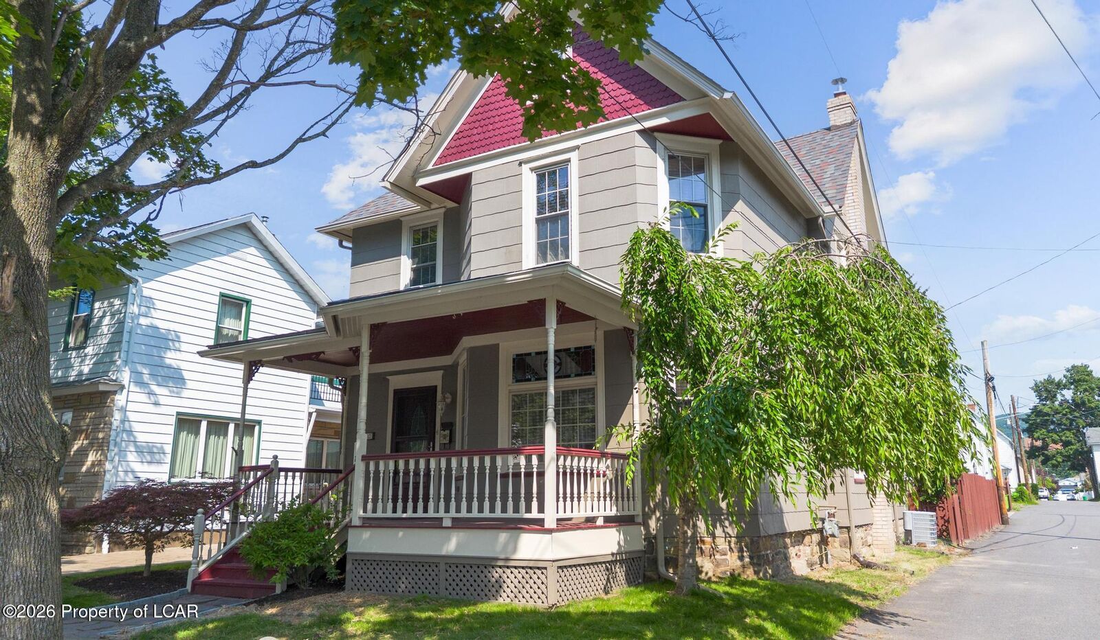 Property Photo:  212 Warren Street  PA 18643 