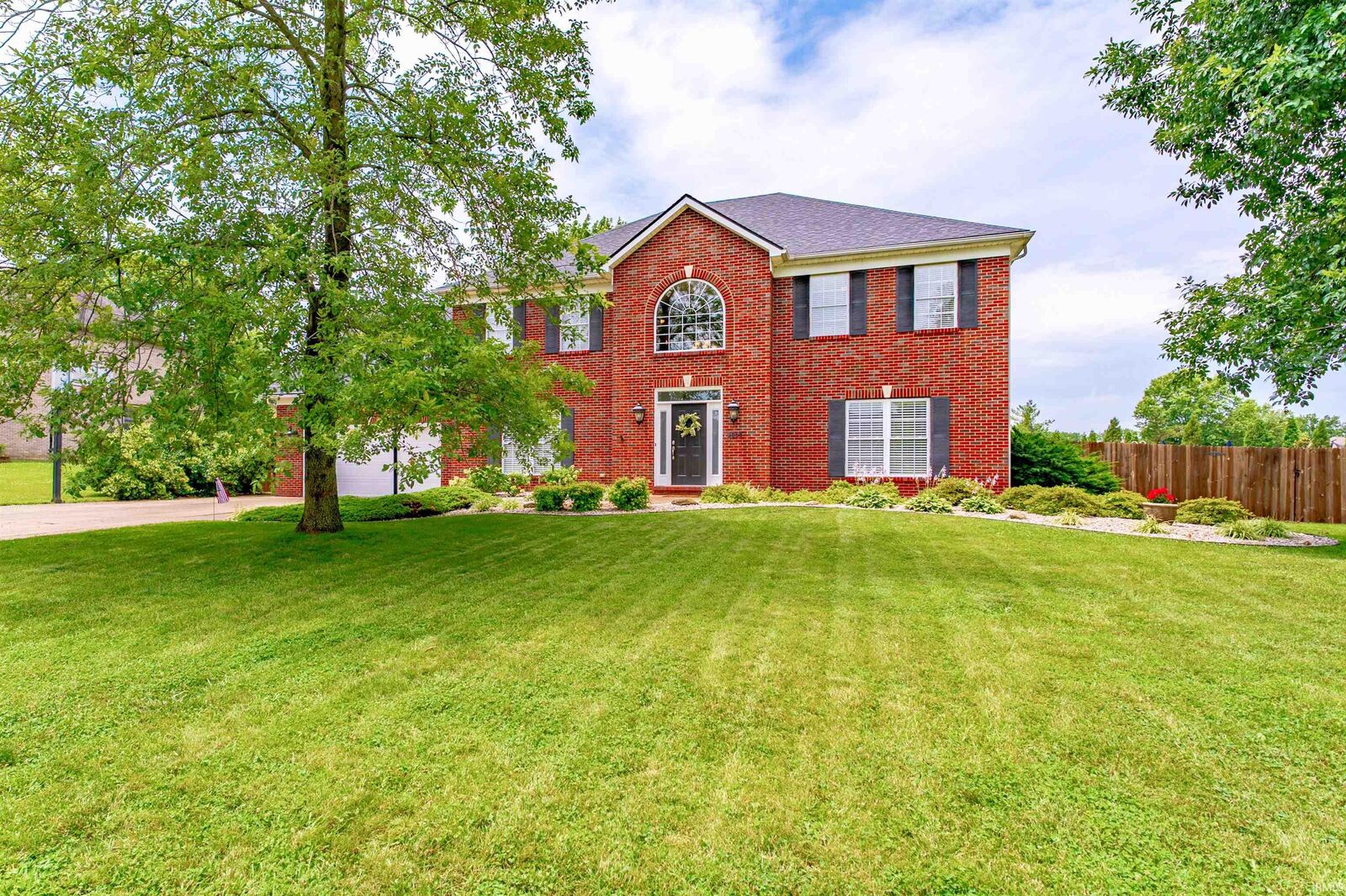 Property Photo: 2855 Briarcliff Drive IN 47630