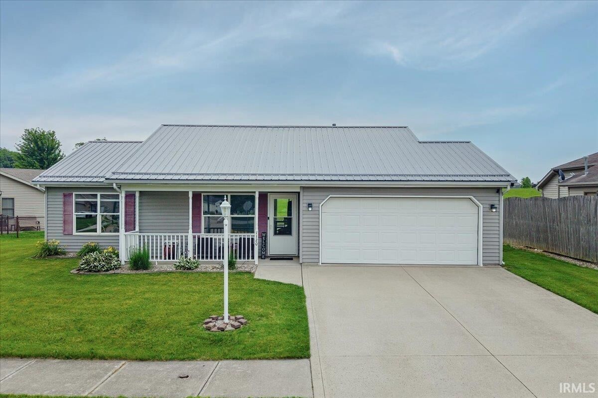 Property Photo: 1120 East Ridge Drive IN 46733