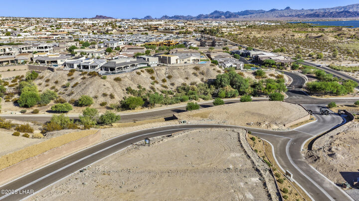 Property Photo:  1601 Sailing Hawks Drive 102  AZ 86404 