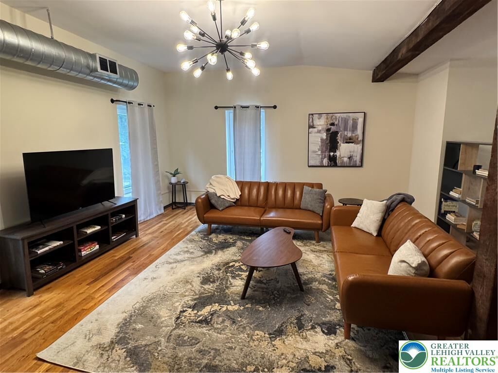 Property Photo: 49 N Delaware Drive 3rd Floor PA 18042