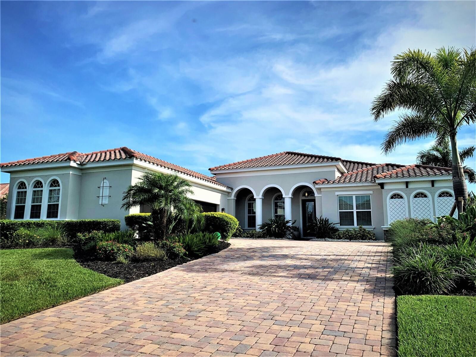 Property Photo:  17108 1st Drive E  FL 34212 