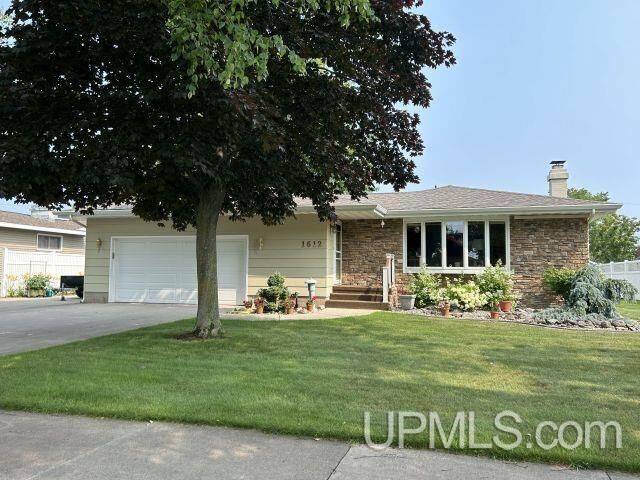 Property Photo: 1612 S 18th Avenue MI 49829