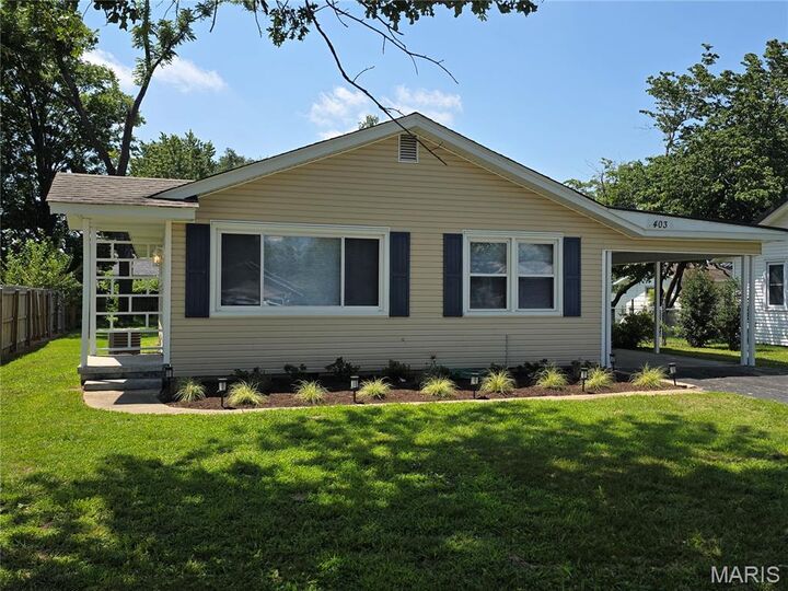 Property Photo:  403 Virginia Street  MO 63801 