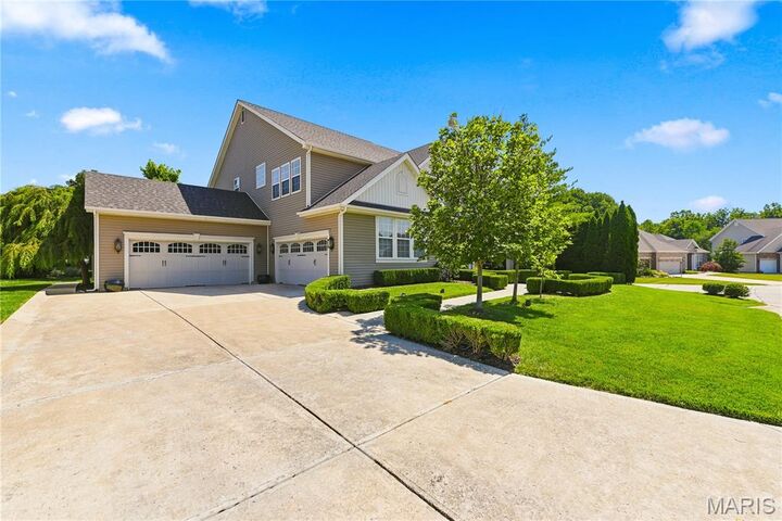 Property Photo:  5500 Wooded Creek Drive  MO 63304 