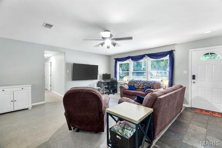 Property Photo: 263 S Hartnett Avenue MO 63135
