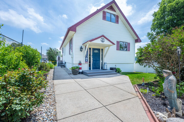 Property Photo:  5791 Beech Street  MI 49038 