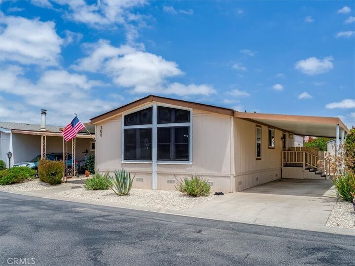 Property Photo:  295 N Broadway 200  CA 93455 
