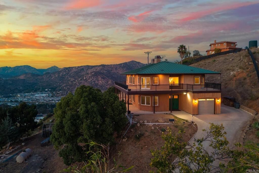 Property Photo:  11687 Valle Vista Rd  CA 92040 