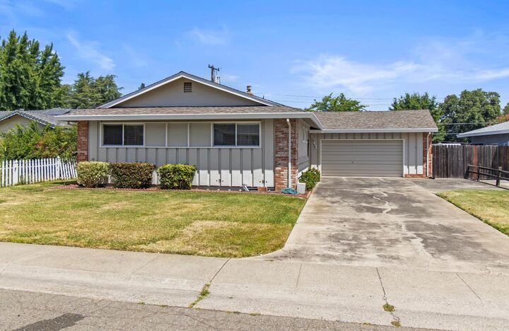 Property Photo: 6543 Woodpark Way CA 95621