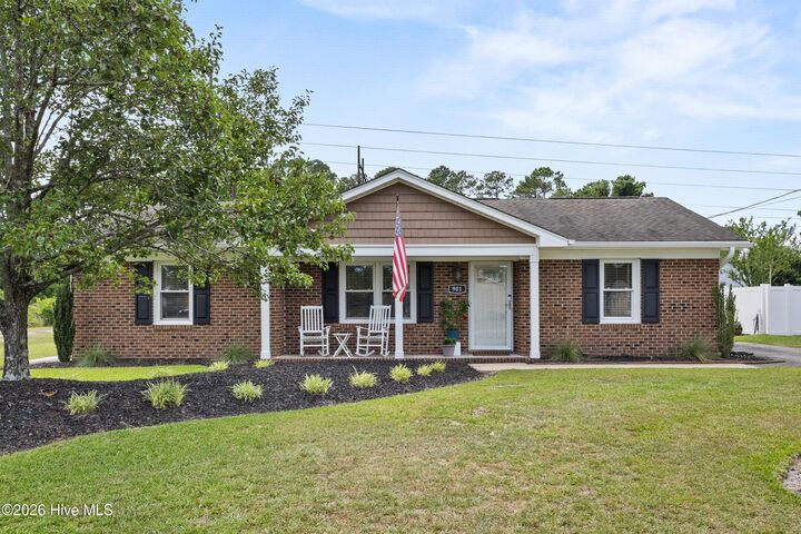 Property Photo:  901 Spring Valley Road  NC 28405 
