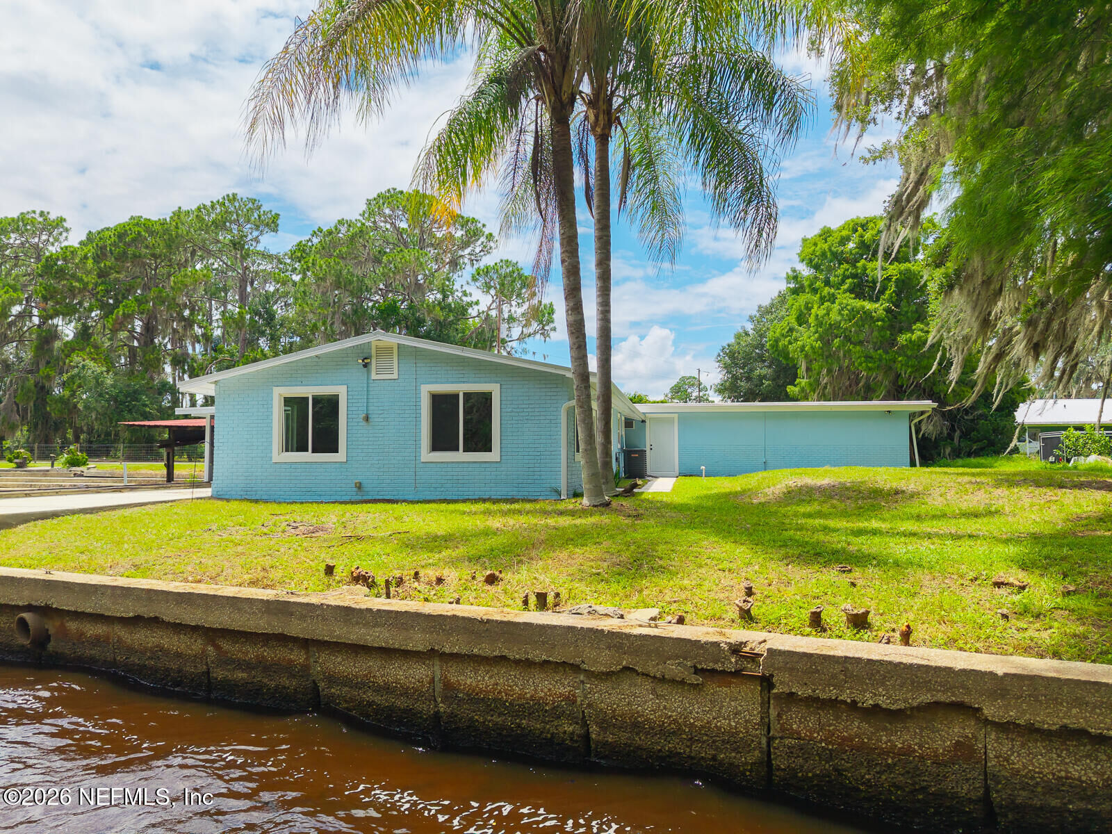 Property Photo:  109 Canal Street  FL 32112 