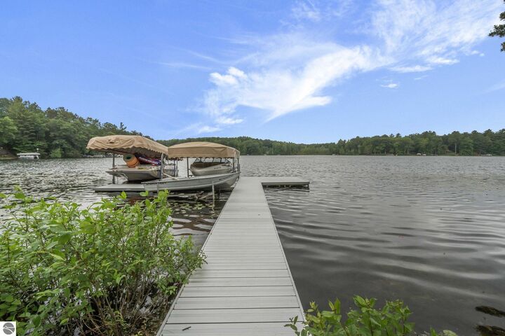 Property Photo:  2847 Crescent Shores Drive  MI 49685 