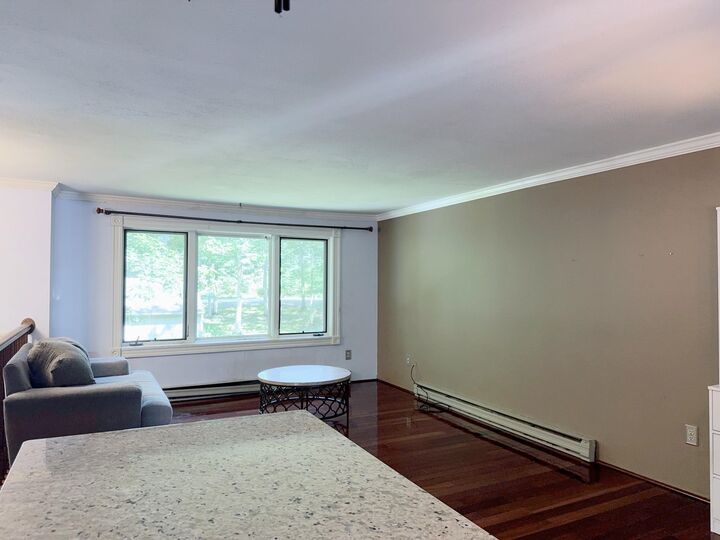Property Photo:  6 Saddlepath Road  NH 03077 