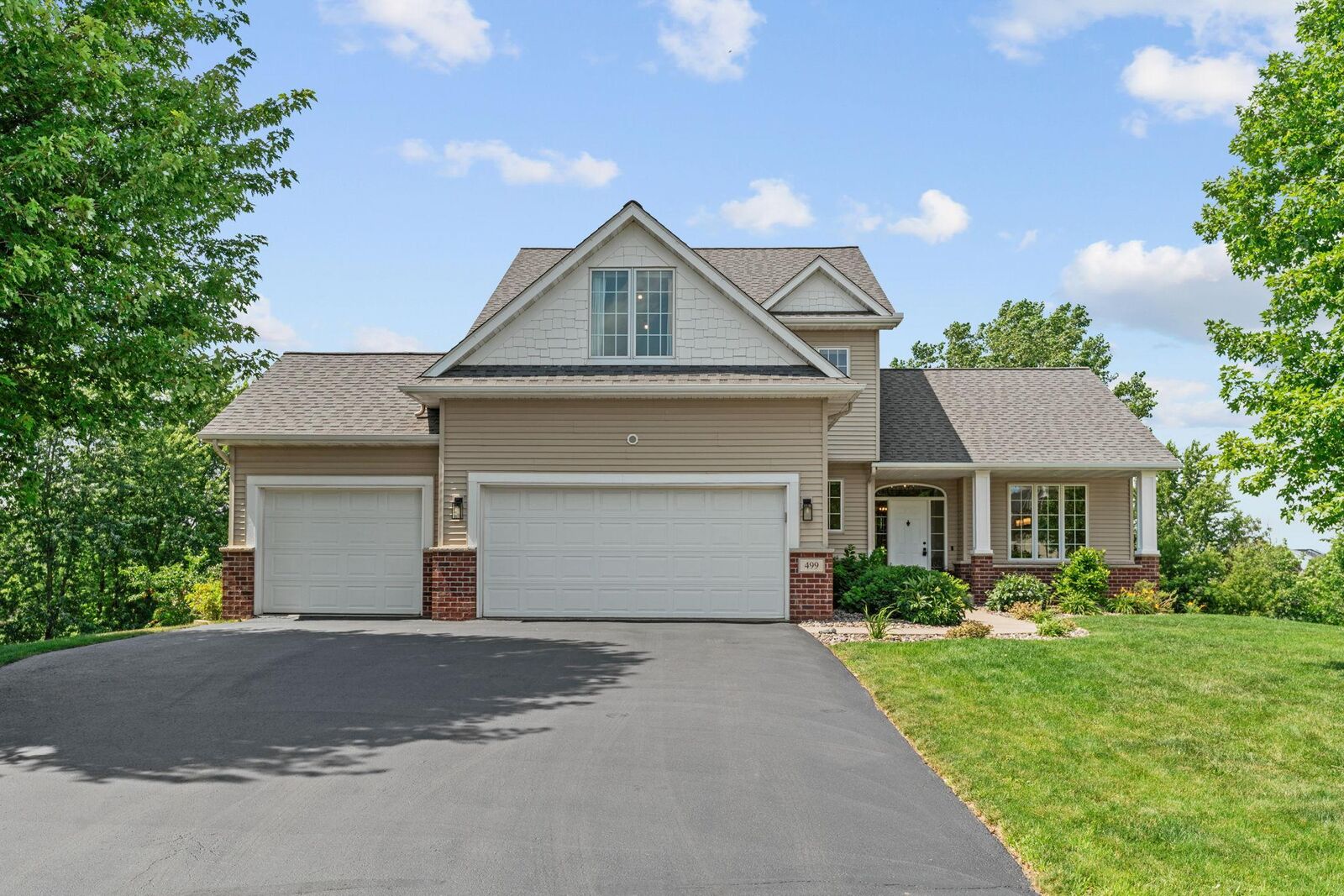 Property Photo:  499 Rowena Curve  MN 55054 