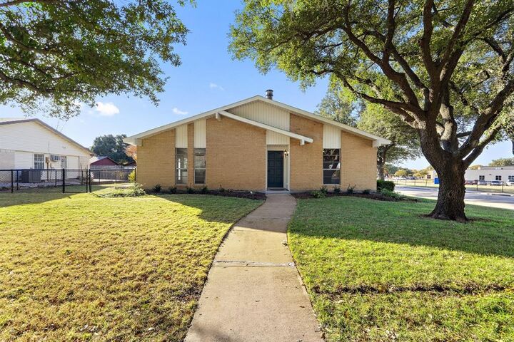 Property Photo:  1464 Big Bend Drive  TX 75023 