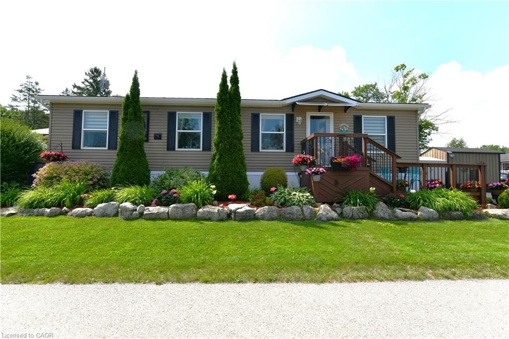 Property Photo:  1429 Sheffield Road 7  ON N1R 8B2 