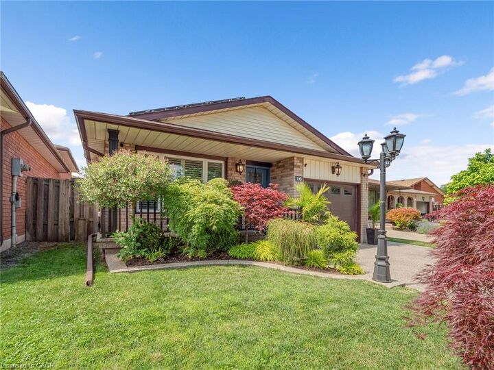 Property Photo: 16 Juniper Drive ON L8E 4C6