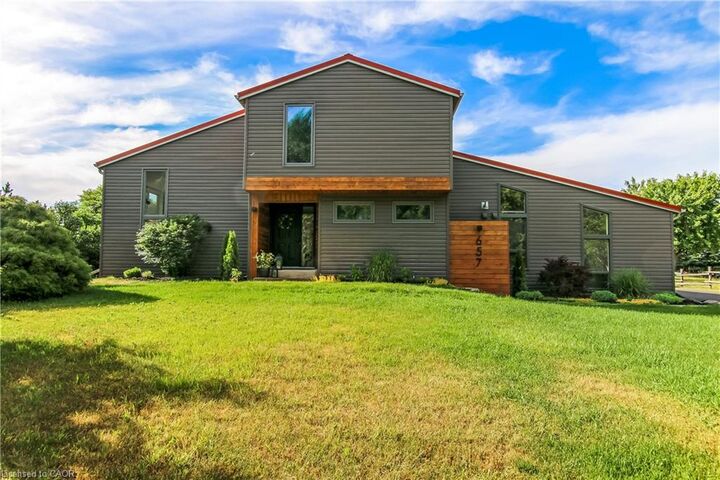 Property Photo: 657 Windham Road 14 Road ON N3Y 4K6