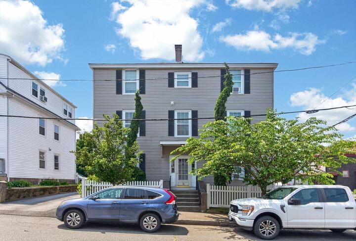 Property Photo: 32 Arthur St 2 MA 01915