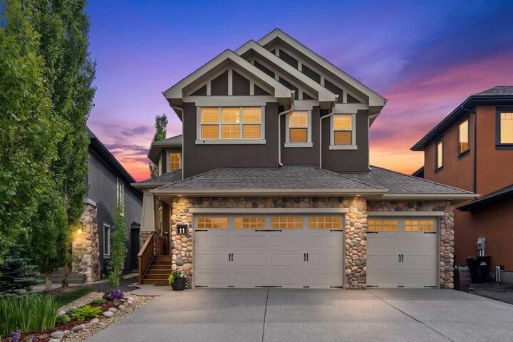 Property Photo: 11 Aspen Cliff Place SW AB T3H 0M1