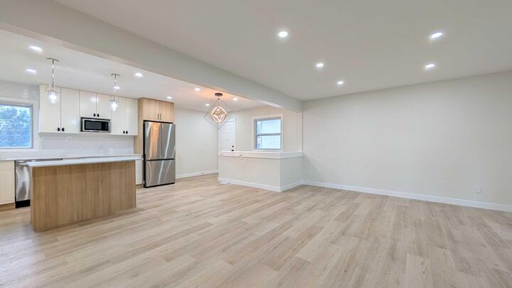 Property Photo: 44 Fairview Crescent SE AB T2H 0Z6