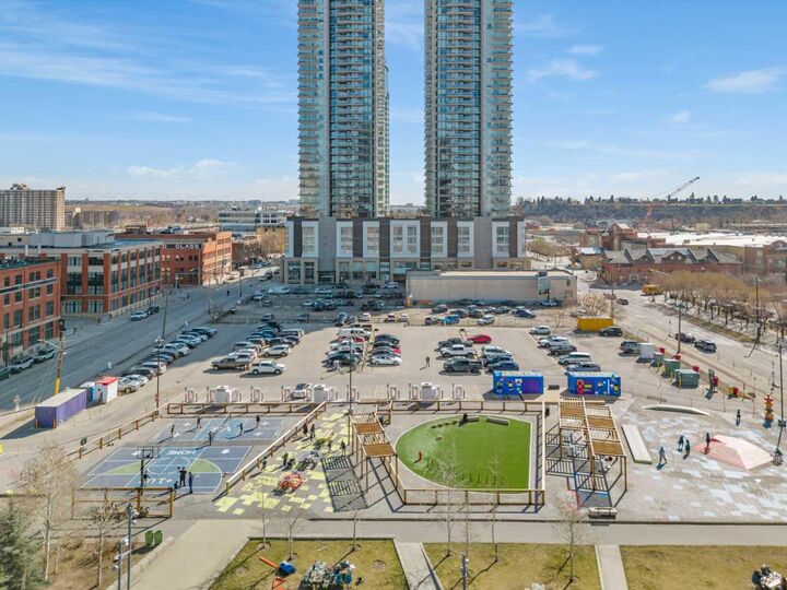 Property Photo:  1188 3 Street SE 2207  AB T2G 1H8 