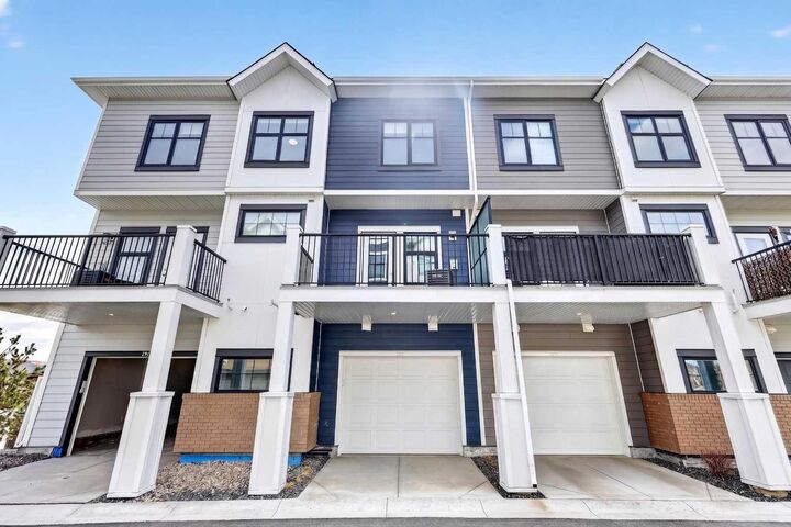 Property Photo: 589 Mahogany Road SE AB T3M 3Y3