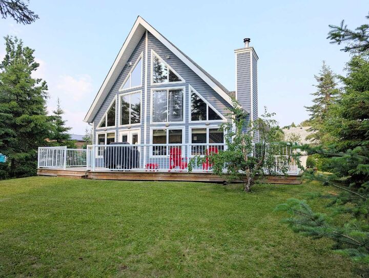 Property Photo: 85 Pine Drive AB T0G 2A0