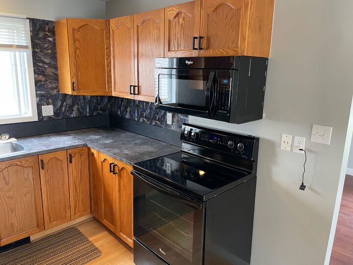 Property Photo:  33 Graham Road  AB T7S 1B7 