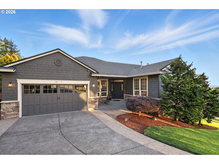 Property Photo:  8547 SE Constance Dr  OR 97086 