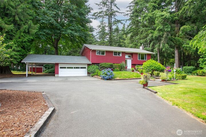 Property Photo:  6650  Kings Lane  WA 98226 